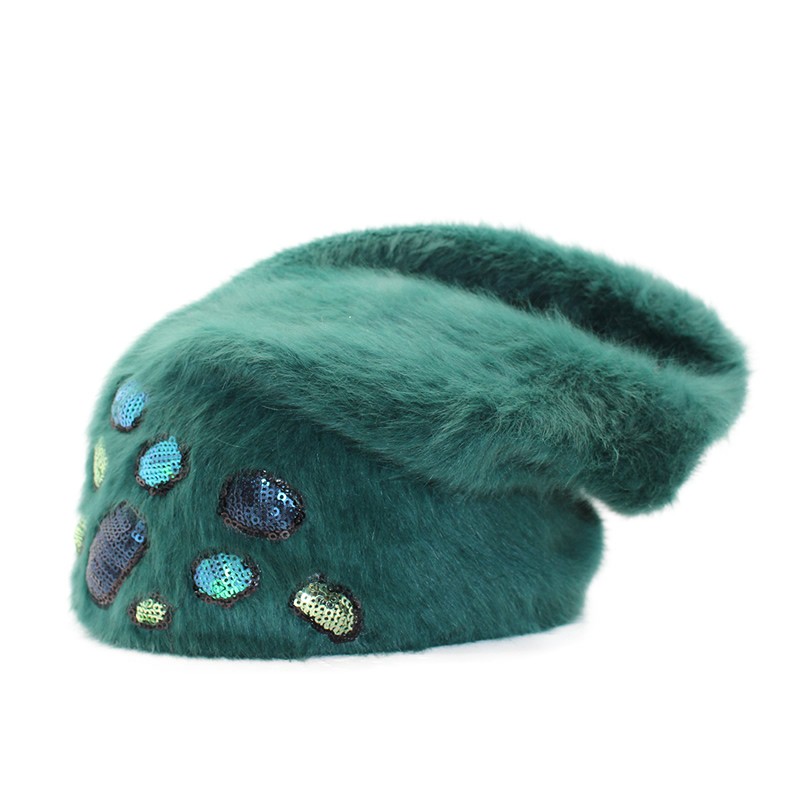 hood shaped cap