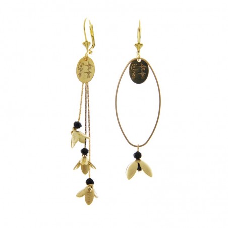 boucles d'oreille...